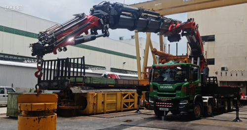 Fassi F2150RA.2.28 with super front stability