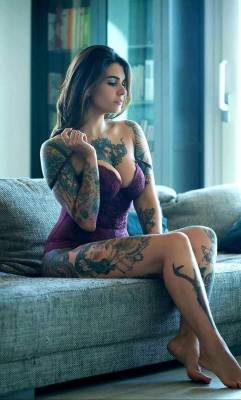 72tattoo-deactivated20210621: adult photos