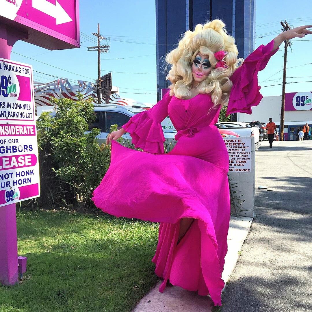 bubblecum-glitterfuck:  What would happen if Divine and Barbie had an Illegitimate
