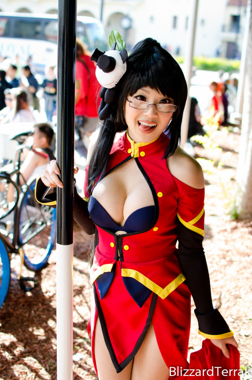 XXX vampybitme:  Litchi Faye Ling Derpin :)www.vampybit.me  photo