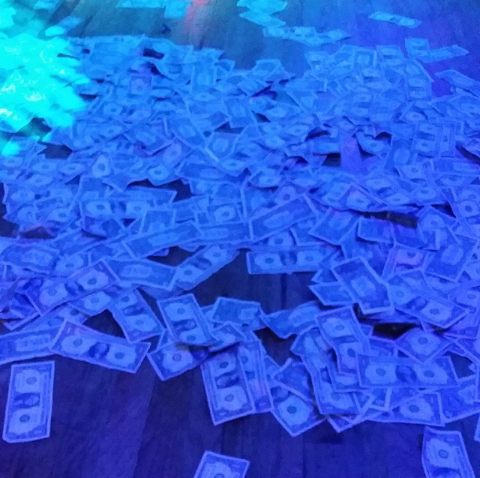 urnasty:  cybergloss:  ❤$❤   $$$