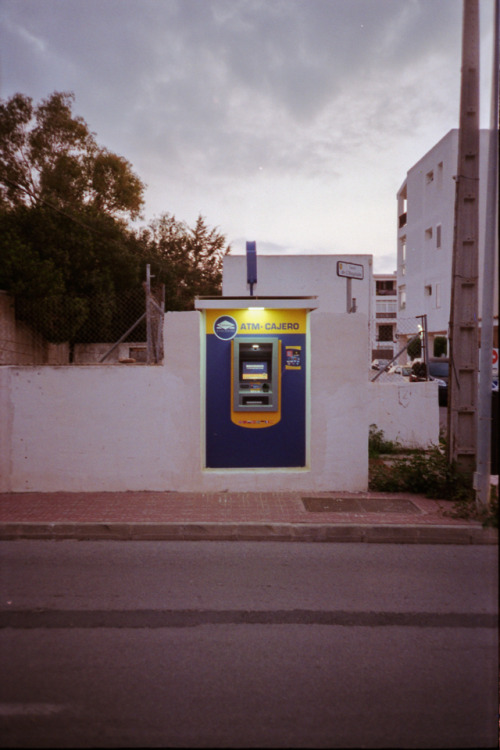 ATM - Ass to mouthOlympus mju // Kodak Gold 200 // Epson v750 mit Silverfast