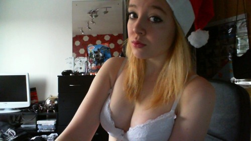 mysecretgirlsandboysblog:  alxledra:  Christmas disappeared so fast…. and where the fuck was the snow  your hotness made all the snow melt?  ^