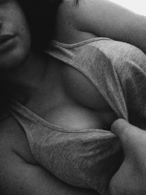 deargannav:  b&w blog 