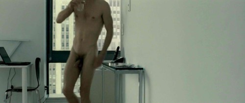 fameshowing:  Michael Fassbender in Shame porn pictures