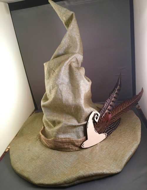 paxfelis: sosuperawesome: Witch Hats Effie Hase on Etsy See our #Etsy or #Witch tags @thebibliospher