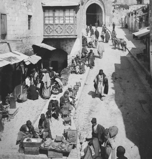 theisticimpressions: Fascinating photos of Jerusalem, Palestine in the 1930s when Muslims, Christian