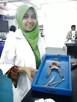 zharifmohd:  Awek Uitm Tunjuk Belang.Stim Tak Tim Belakang Kira, Janji Layann.