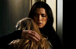 elizabetholsens:laura and bradley + physical touch
