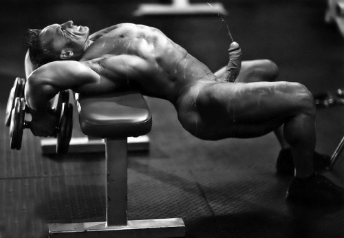 3leapfrogs:  photojeandavid:  The ecstasy of effort… nudemenzworld:  •=• •=• •=•