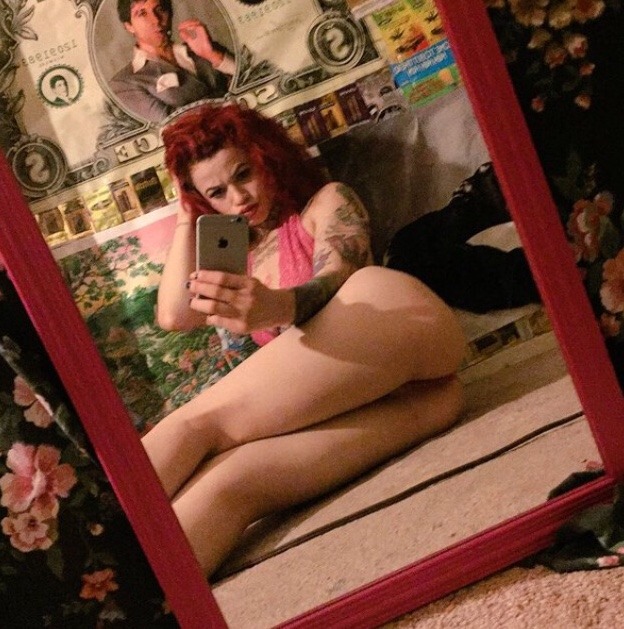 dmvmarlee-fanpage:  Seeing her smile makes me smile