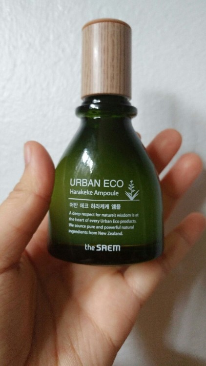 The same urban eco harakeke ampoule 3/5 Good: adequate amount of product, lightweight feel, automati