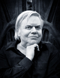 laurapalmerwalkswithme:  RIP, HR Giger