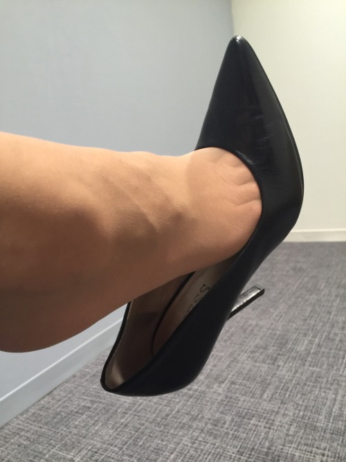 sexyhotwife4me: By request from the office for one of my followers….nylonfeet15