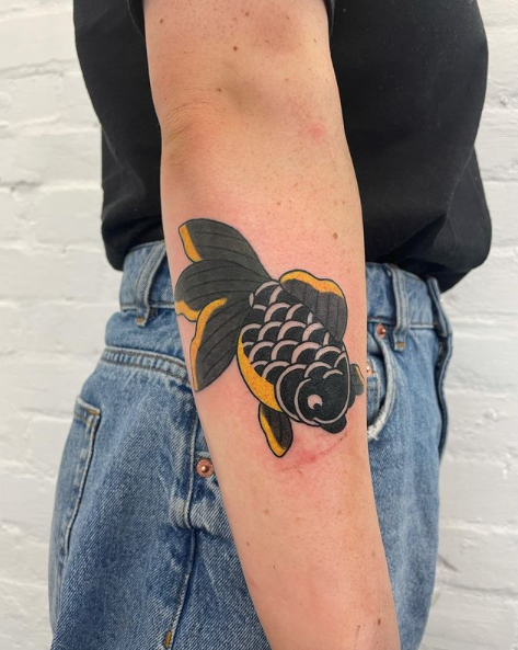 Goldfish tattoo  done by Andy dykes at timeless tradition pinkston   rtraditionaltattoos