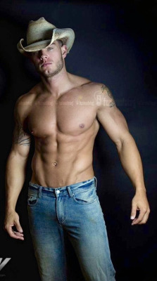 hotguysindenim:  Hot guys do everything on cam: http://bit.ly/1lEYzXd