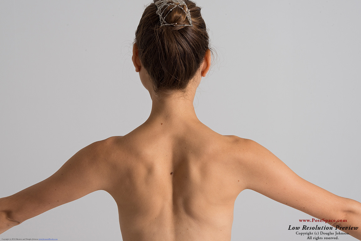 artmodelsphoto:  Some of the IrinaV6 session focused on body mechanics, as this sequence
