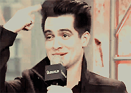 brendonurieworld:  aol build speaker series.