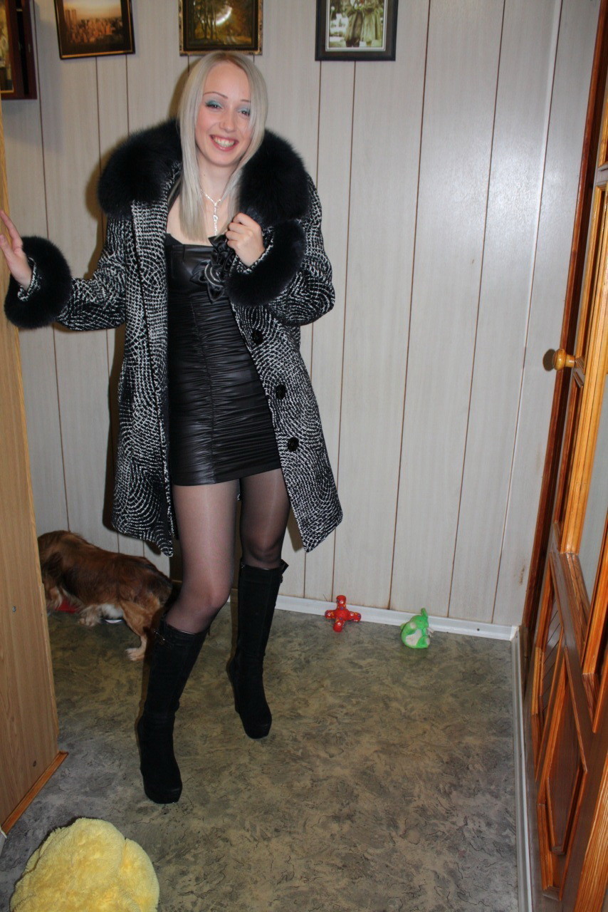 https://pantyhose-magazine.tumblr.com/