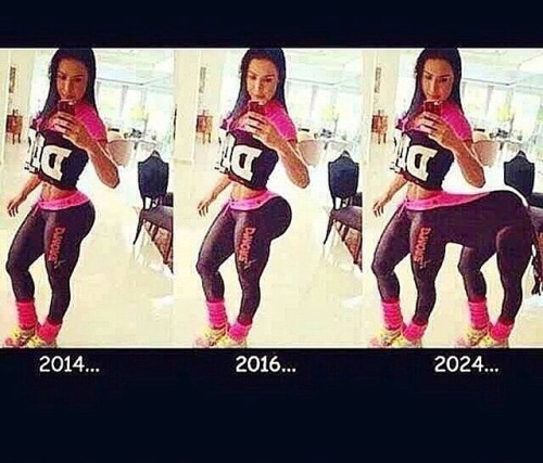 emojinalgirl:  honestly where do you find this shit I want answers  So she becomes a centaur looking creature nice