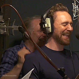 asipofwineandfandoms: thehumming6ird:A Day Without Laughter Is A Day Wasted Love to see him laugh. D