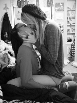 the-inspired-lesbian:  Love and Lesbians ♡ 