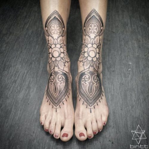 skindeeptales:  Foot tattoos by Matt Adamson, Bumpkin Tattoo, Myrah Oh,  Marie Kraus, Diana Severinenko, Jessica K, Will Ge, Tim McEvoy, Bintt of Southend, Ian Lutz.via tattoodo