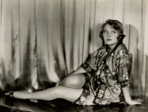 Dorothy Mackaill Nudes & Noises   porn pictures