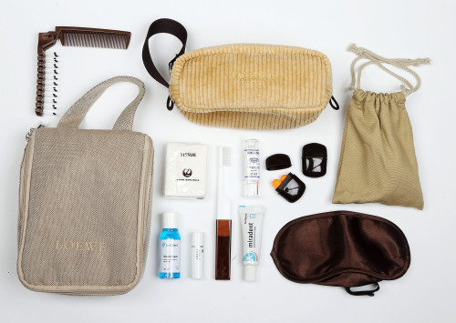 What’s inside Airline Amenity Kits? Peek behind the curtain. 27 airlines’ kits. 