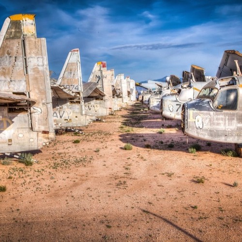 Pima Air & Space Museum #urbex #urbxtreme #urbandecay #urbandoned #flight #Space #Graffiti #plan