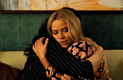 elizabetholsens:laura and bradley + physical touch