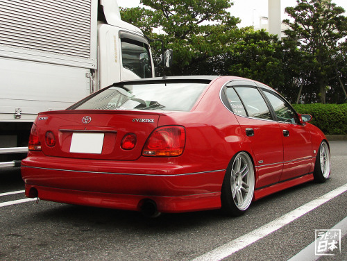 rapidjapan:  Toyota Aristo at Daikoku Futo PA in Yokohama, Japan 