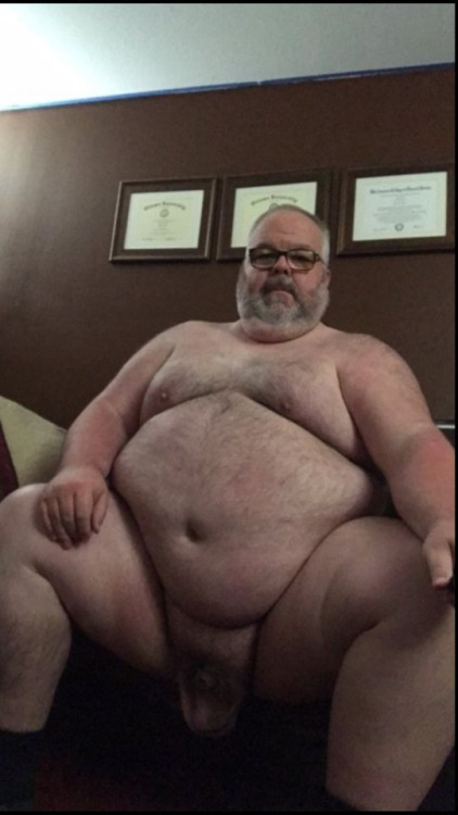 brimleysbears: chubstermike: One fine ass daddy.. I’m in love… does anyone know who thi