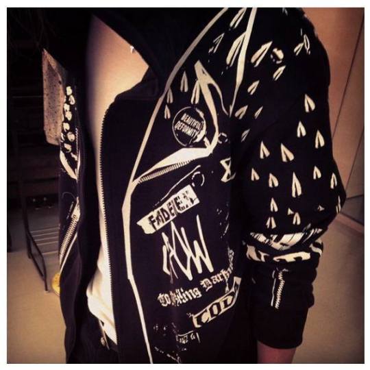 the GazettE 19th Anniversary Logo Hoodie Freesize RADMARKET