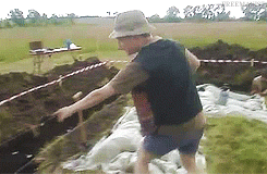 freemanist:  Martin Freeman in tight shorts. I’ve got no excuses. (x)