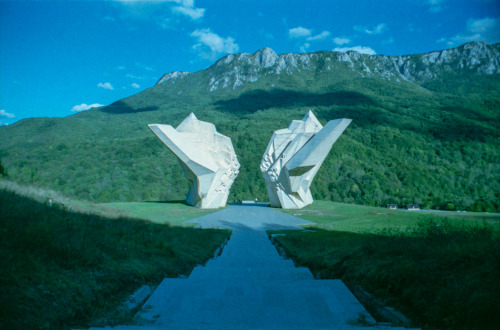 Tjentište Monument Tjentište spomenikThe Battle of Sutjeska Memorial Monument Complex in the Valley 