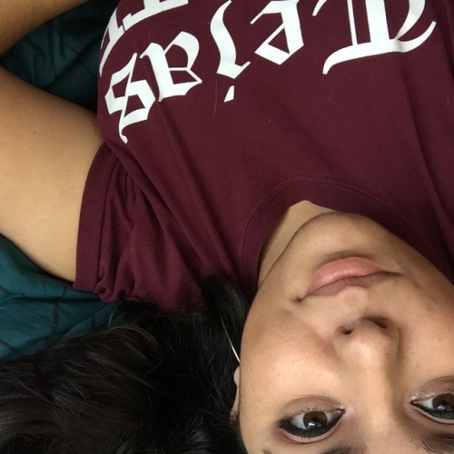 sirenaenojada: Im warm, soft, brown, and occasionally upside down. She/Her/They/Them THIS FACE CURES
