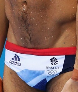 fyeahswaggy:  tabloidheat101:  Tom Daley