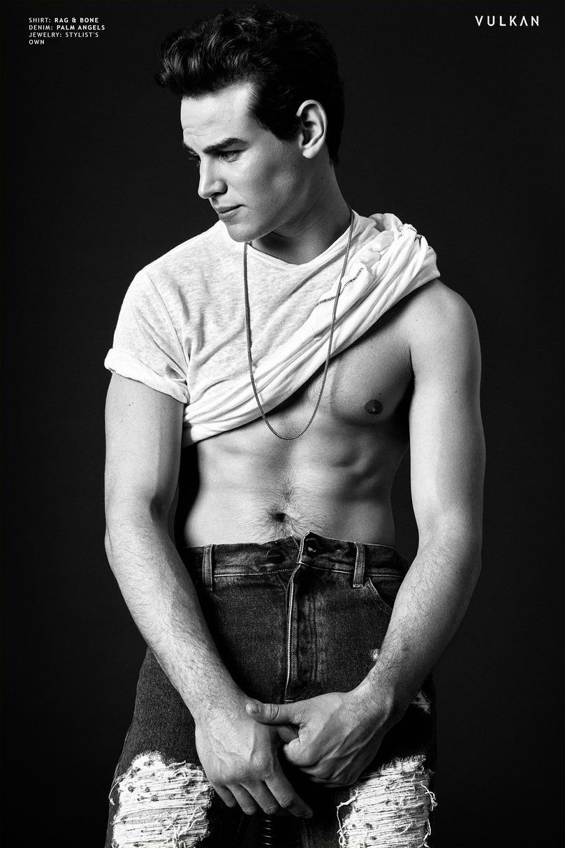 Hot as Hell Celeb Men