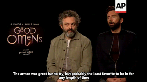 mizgnomer:David Tennant and Michael Sheen discuss their favorite (and least favorite) costumes from 