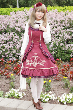 usagimon:  More pictures of my International Lolita Day coord! (*☌ᴗ☌)