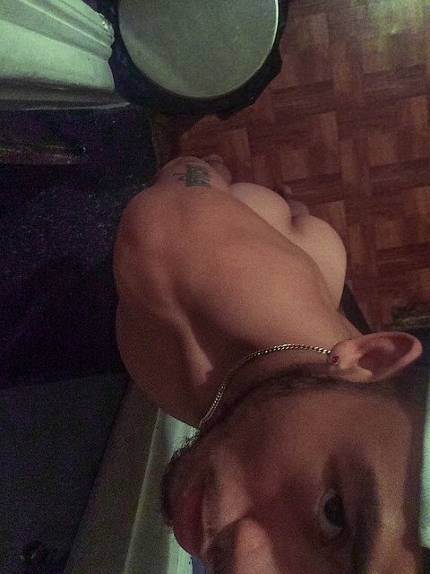 briannieh:  Peek-A-Boo 