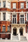 enchantedengland:    Mayfair is the poshest part of London, with spectacular architecture