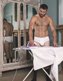 blackandwhite1789:  Rugby hunk Ben Cohen getting ready for a night out