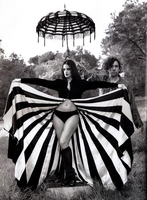 lebelleverita:  Tim Burton & Lisa Marie adult photos