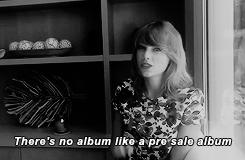 Daily Swift Gifs