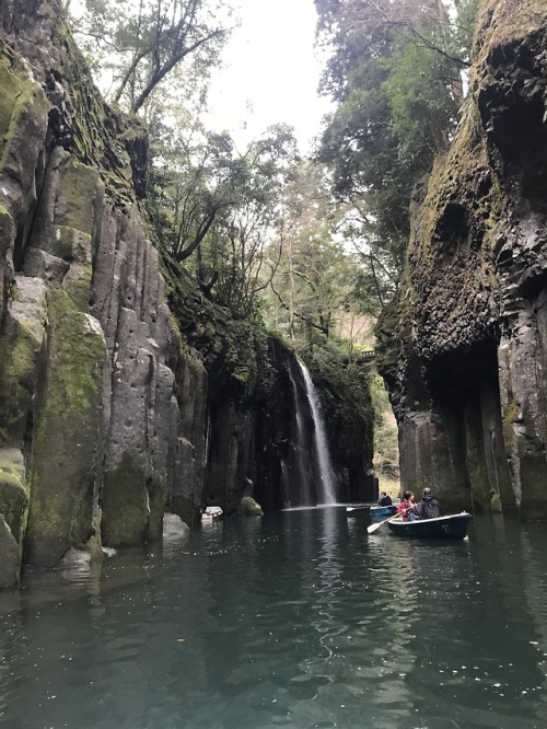 takachiho gorge, miyazaki prefectureplease do not remove this caption or claim as your own