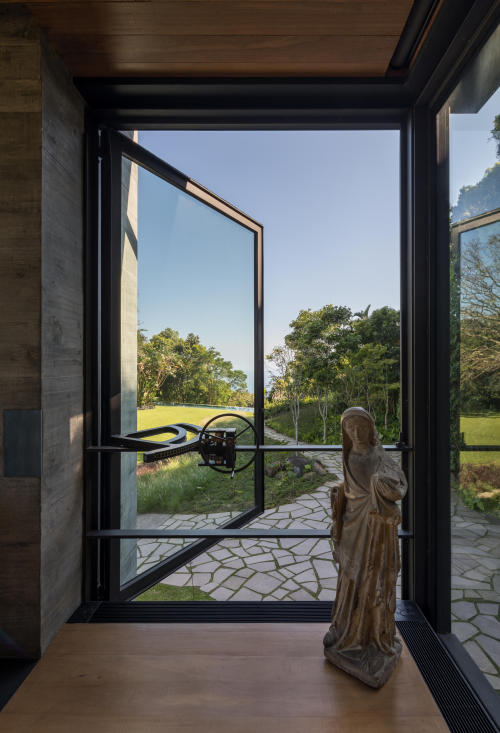 Rio House, Rio de Janeiro, Brazil,Olson Kundig Architects,