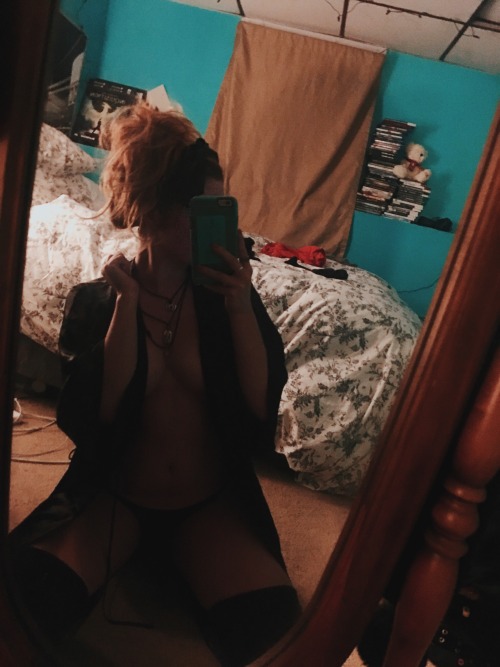 I wanna be done up pretty for you honey. I love my robe and mess of clothes everywhere.