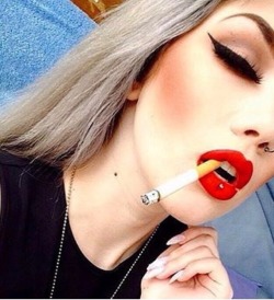 Just Love Smoking & Sucking